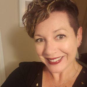 Meet your Posher, Lindsay